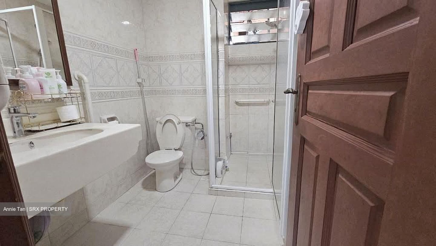 Hillview Heights (D23), Condominium #538813821